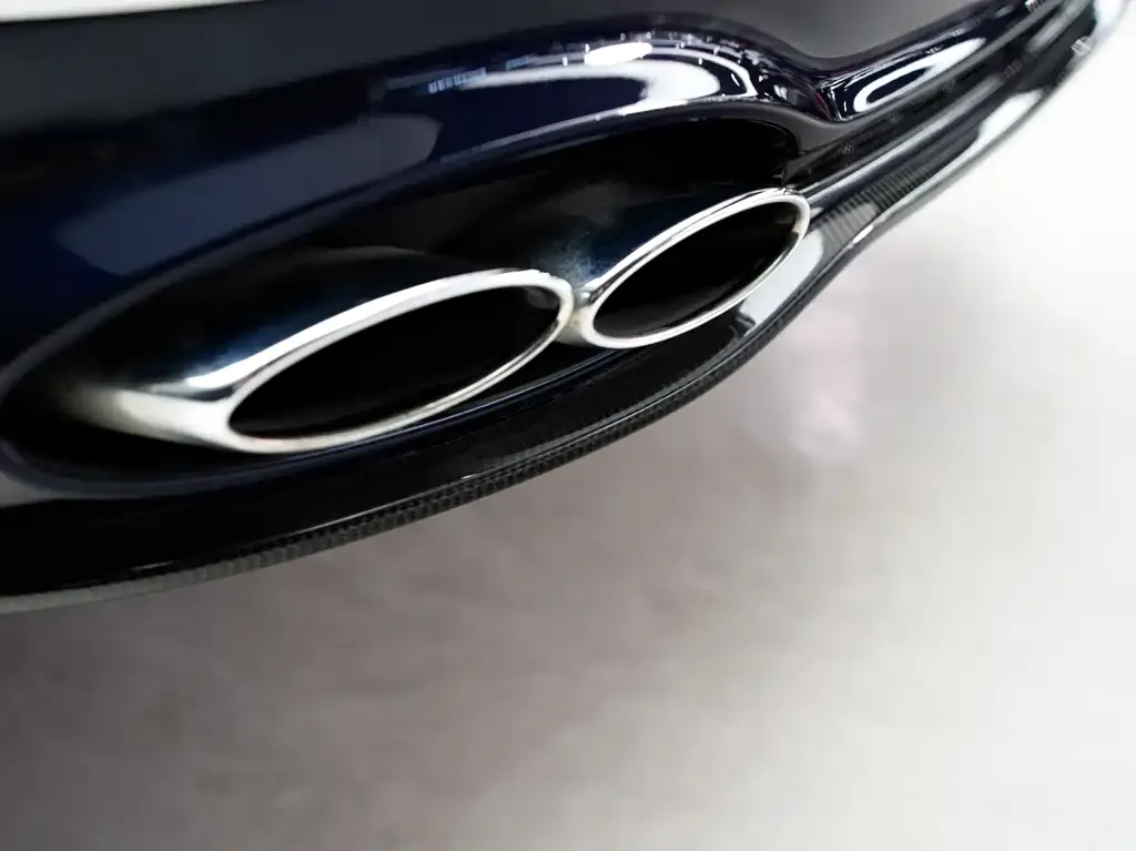 Bentley Flying Spur — фото 8