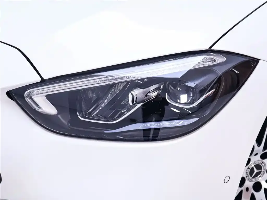 Mercedes-Benz C-Class 2025 из CN, фото 3