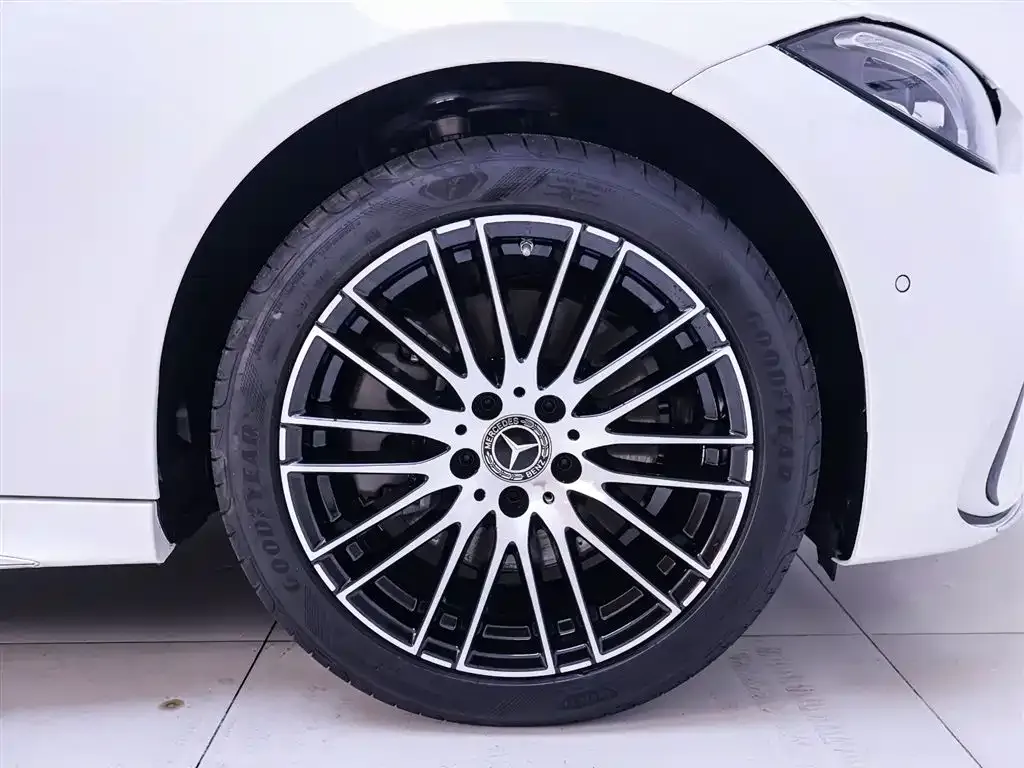Mercedes-Benz C-Class 2025 из CN, фото 9