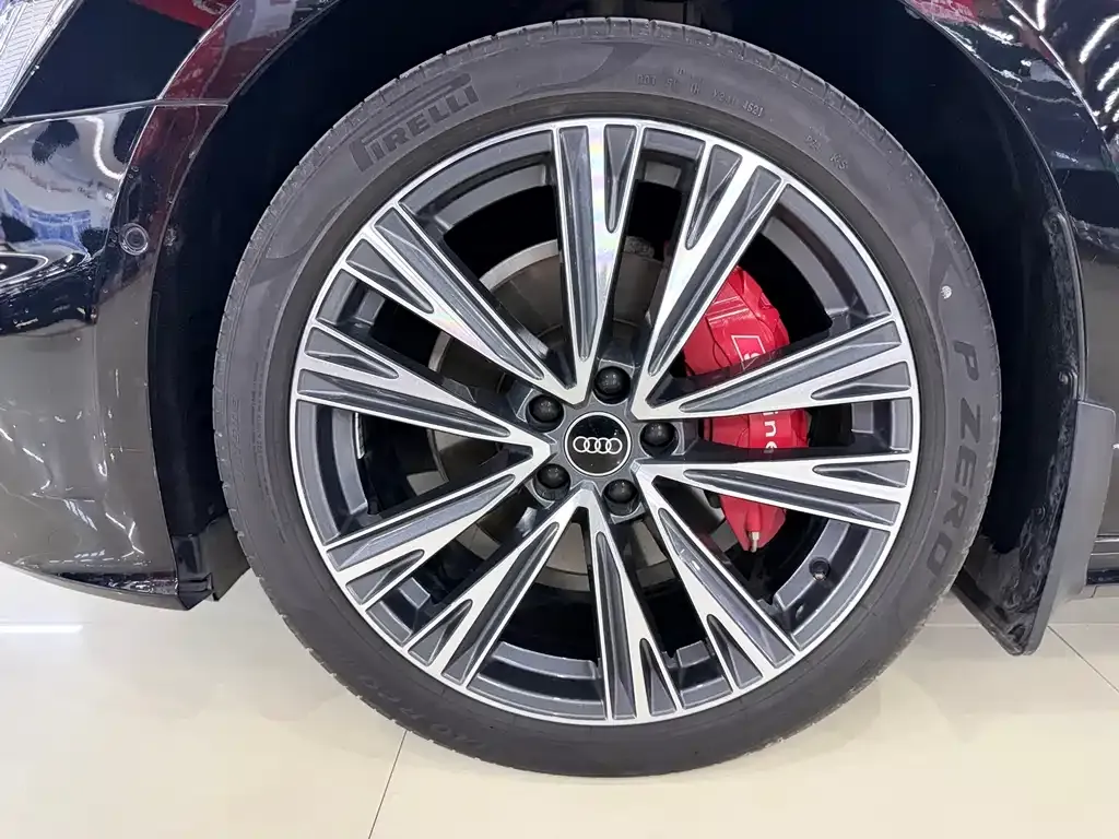 Audi A6L 2022 из CN, фото 9