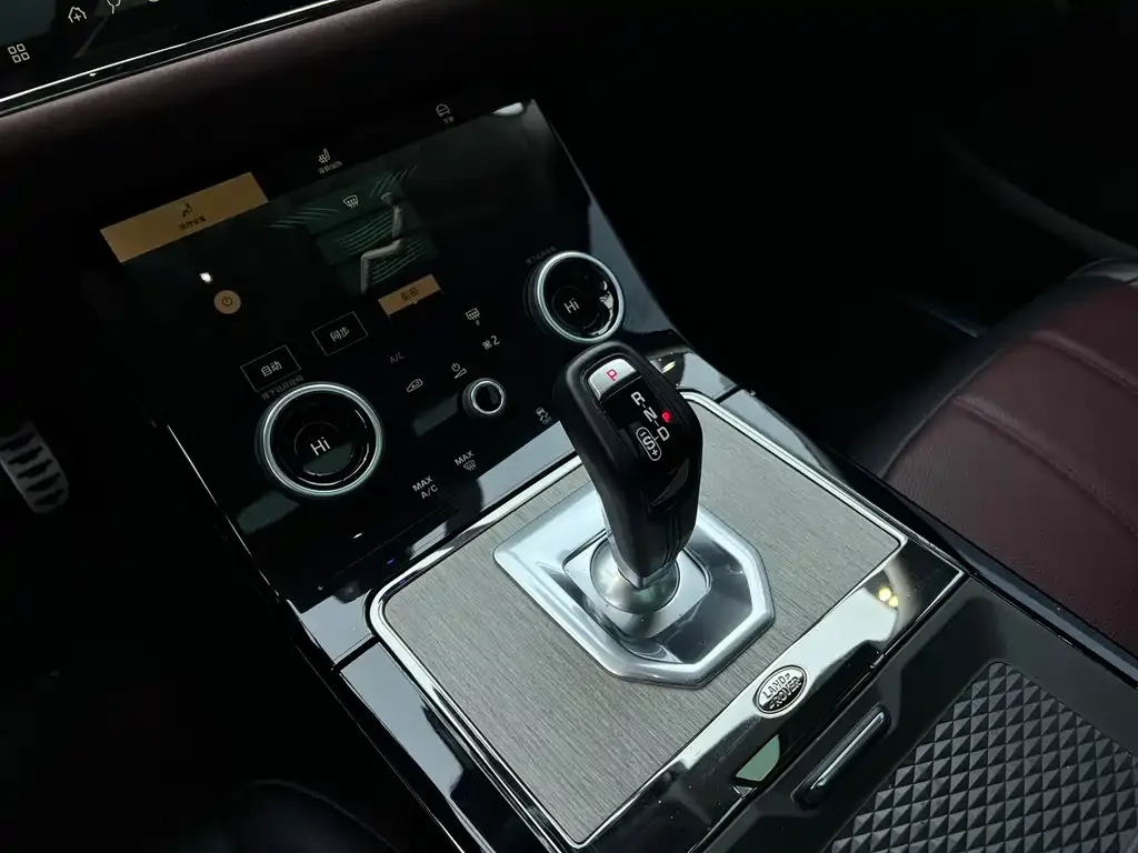 Land Rover Evoque 2023 из CN, фото 8