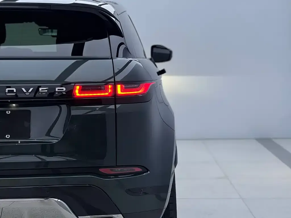 Land Rover Evoque 2023 из CN, фото 5