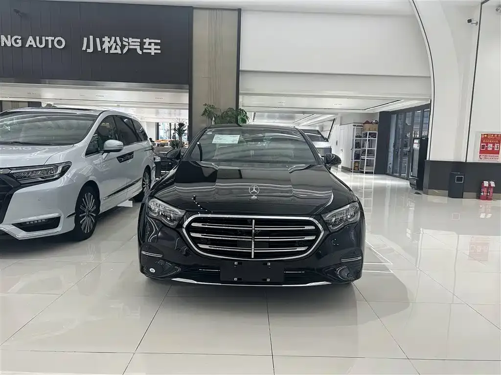Mercedes-Benz E-Class 2025 из CN, фото 7