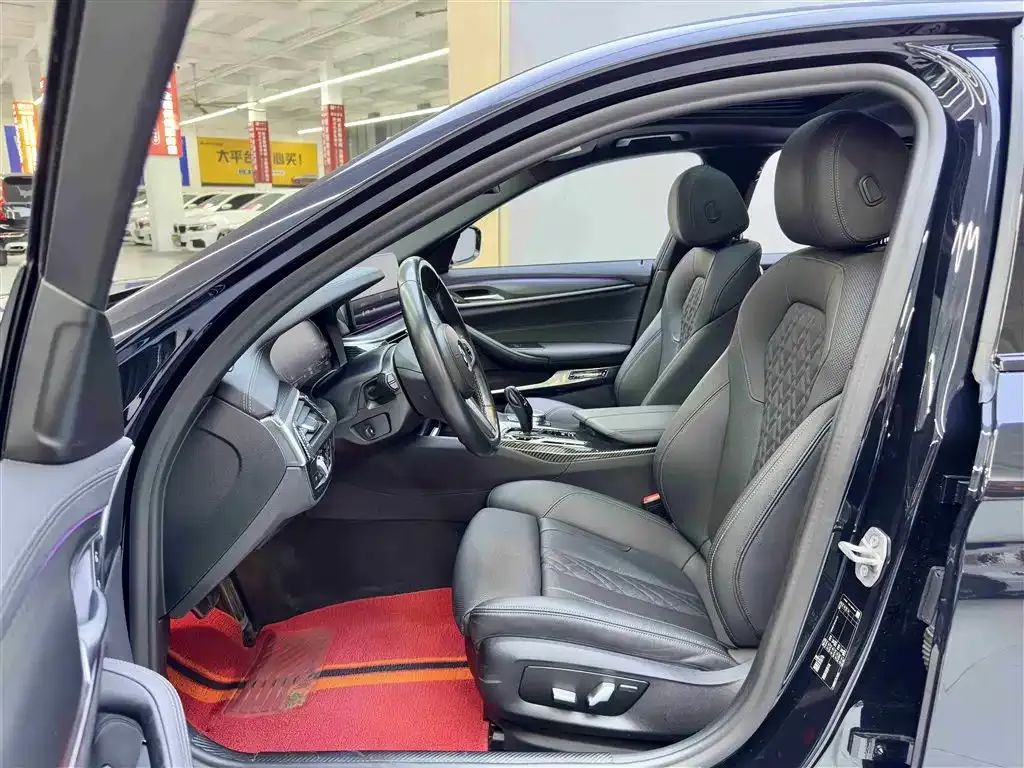 BMW 5 Series (Import) 2021 из CN, фото 9