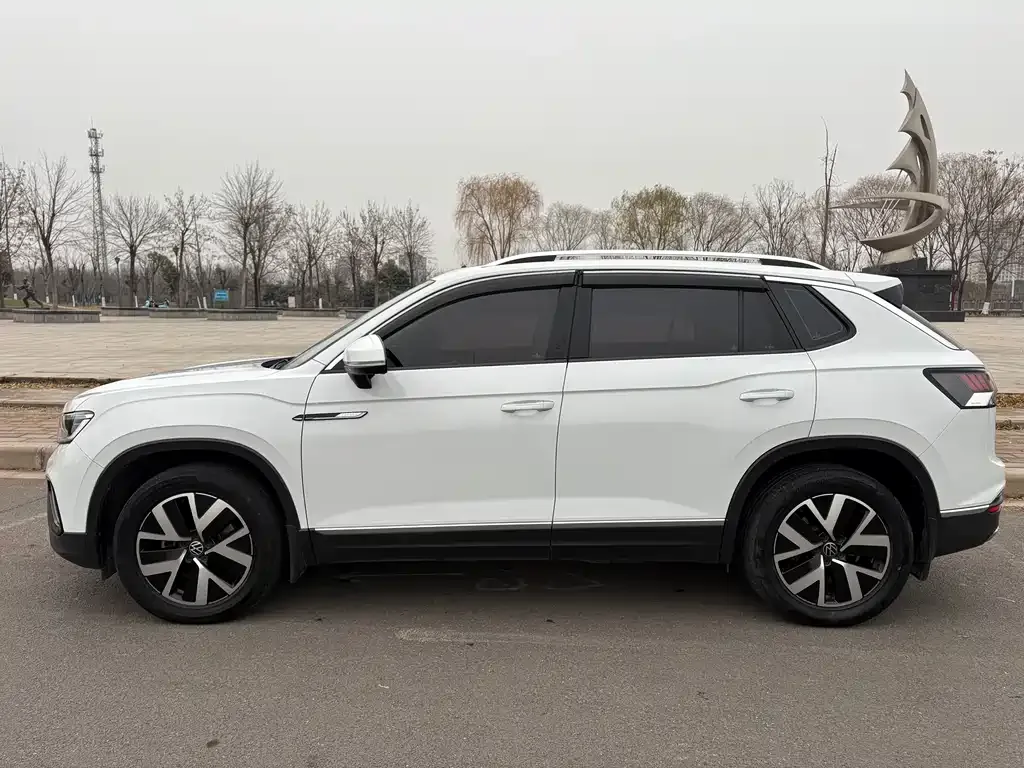 Volkswagen Tayron 2022 из CN, фото 4