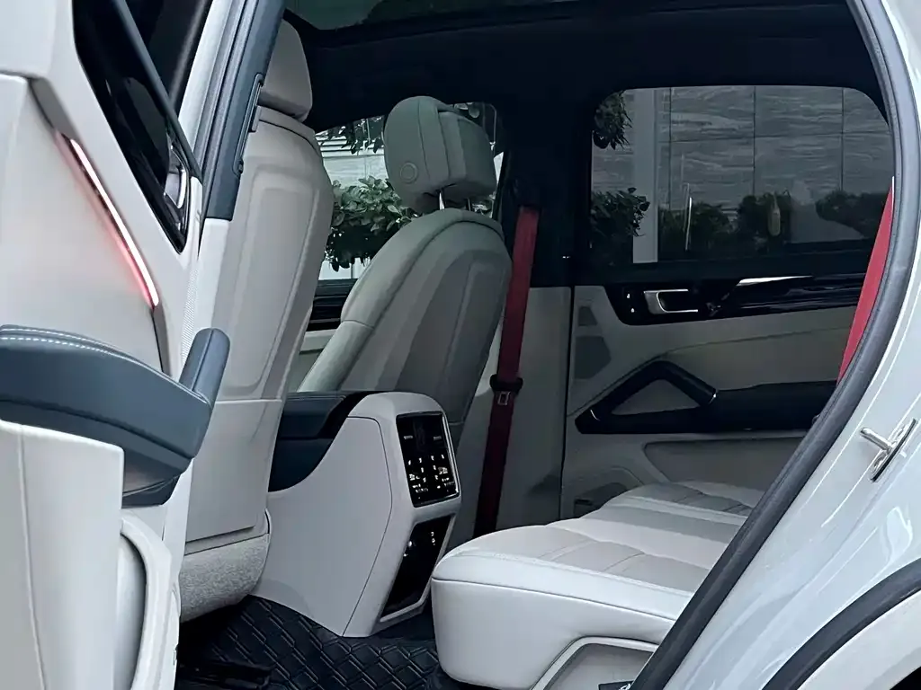 Porsche Cayenne 2022 из CN, фото 2