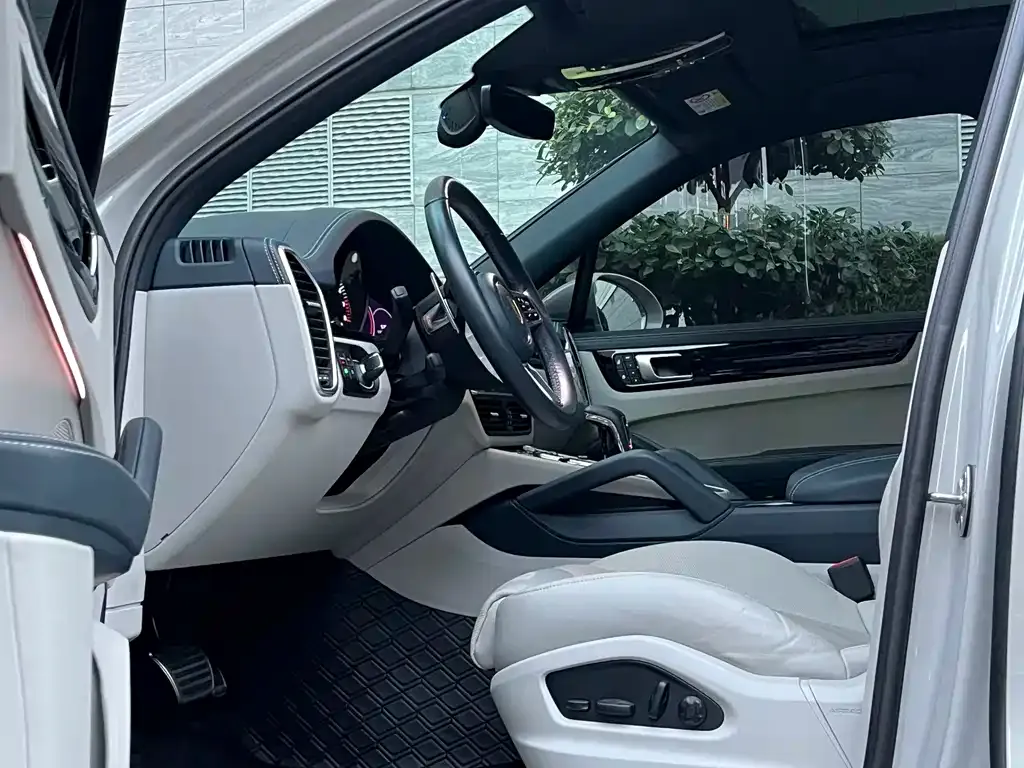 Porsche Cayenne 2022 из CN, фото 3