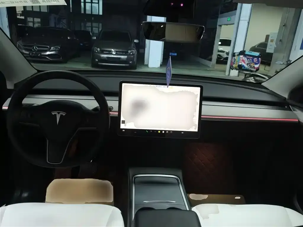 Tesla Model Y 2024 из CN, фото 4