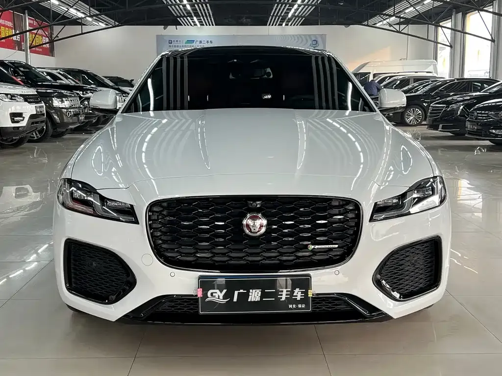 Jaguar XFL 2022 из CN, фото 9