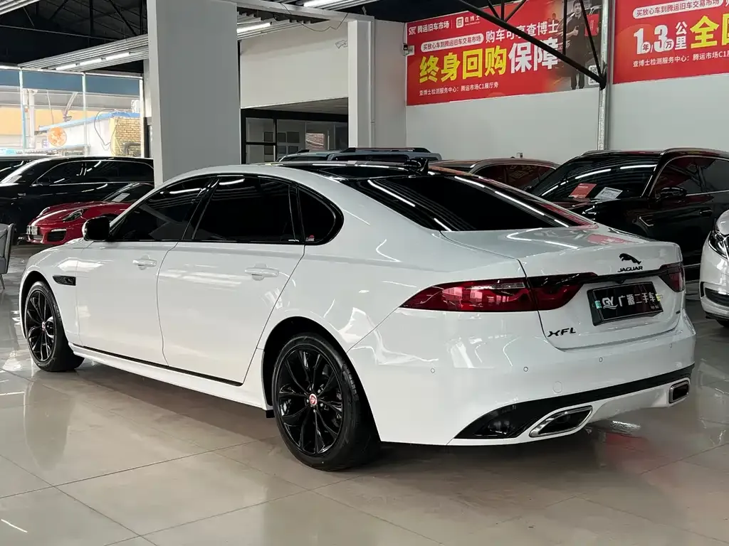 Jaguar XFL 2022 из CN, фото 7
