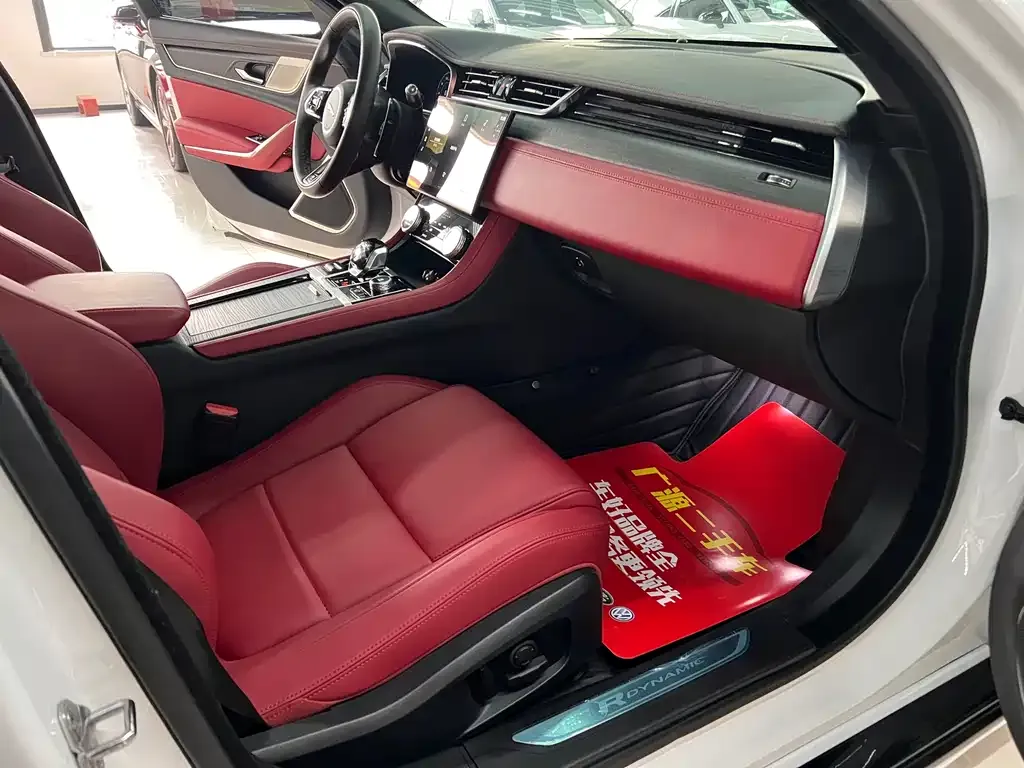 Jaguar XFL 2022 из CN, фото 8