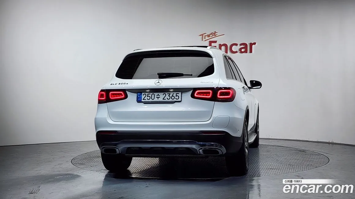 Mercedes-Benz GLC-Class 2021 из KR, фото 2