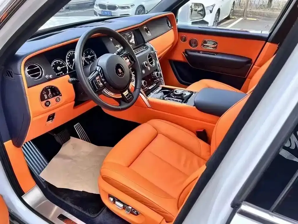 Rolls-Royce Cullinan 2021 из CN, фото 6