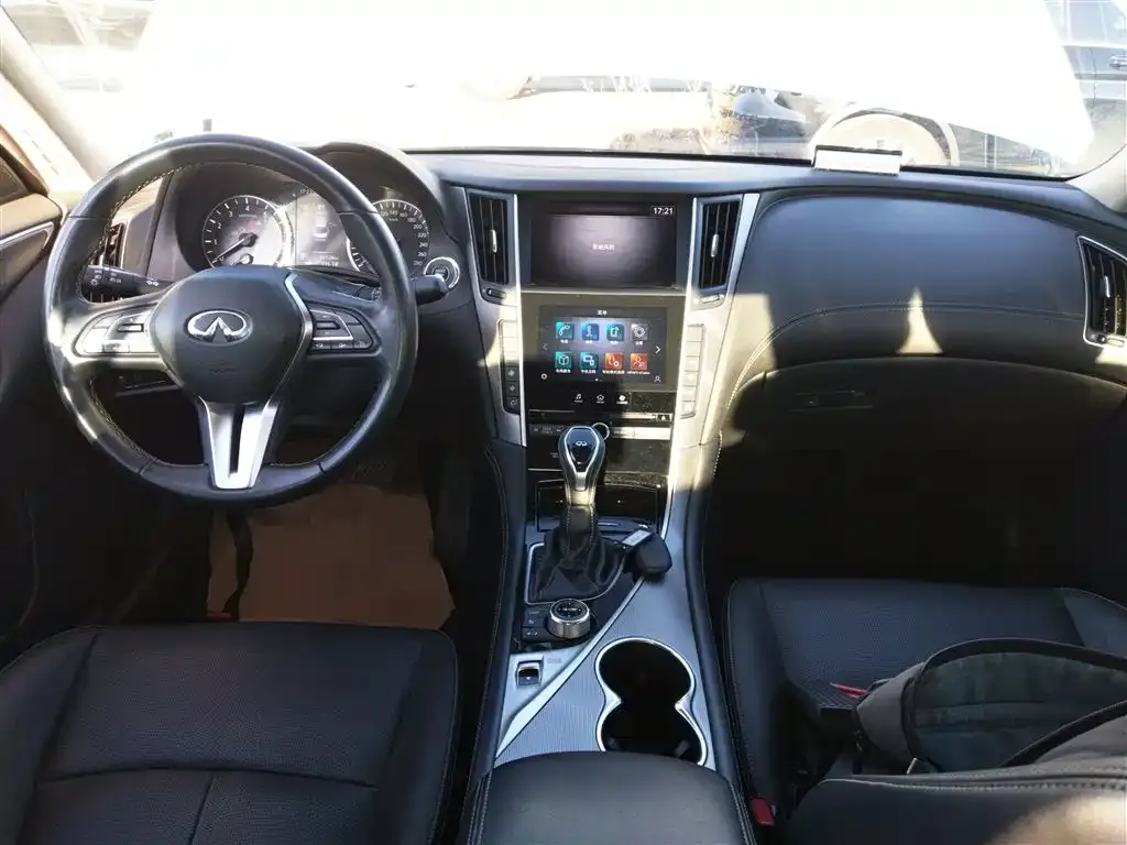 Infiniti Q50L 2021 из CN, фото 10