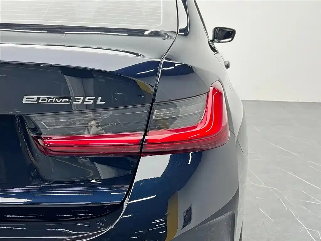 BMW i3 2024 из CN, фото 8