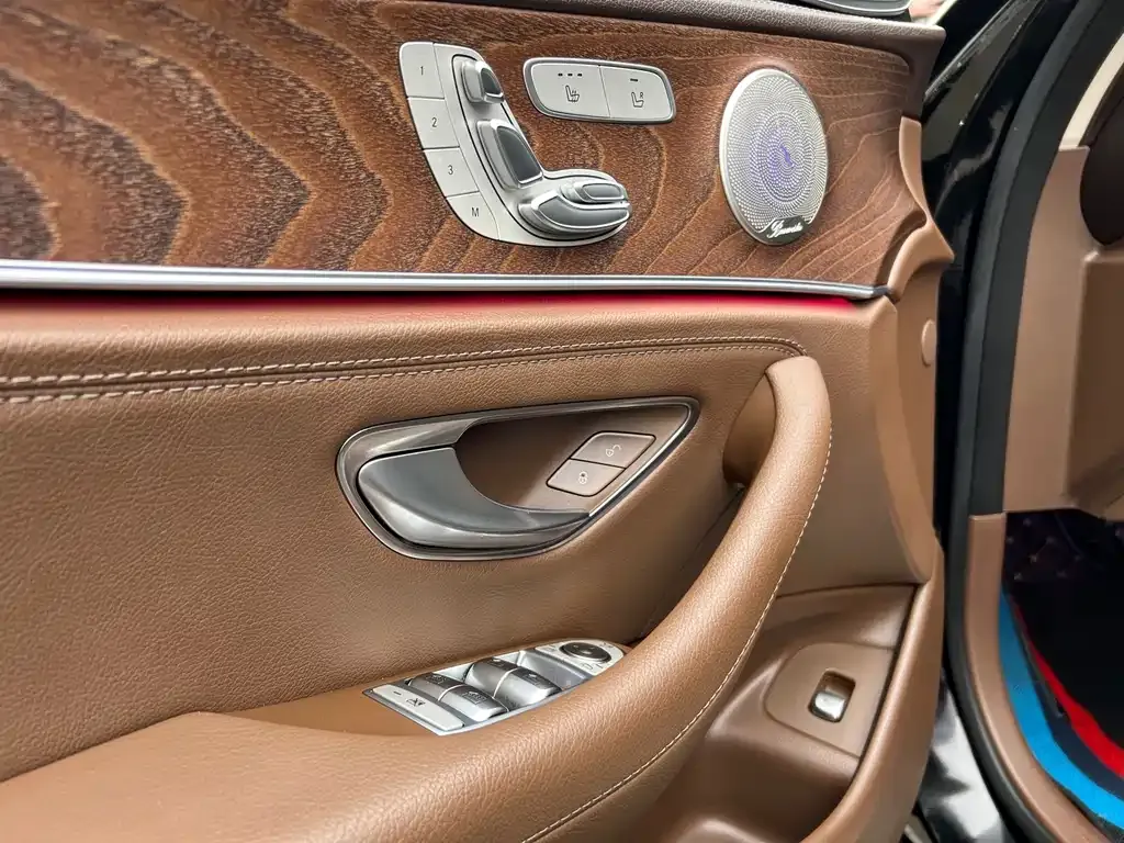 Mercedes-Benz E-Class 2023 из CN, фото 8