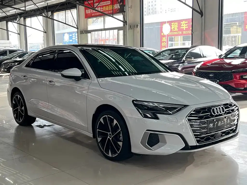 Audi A3 2024 из CN, фото 9