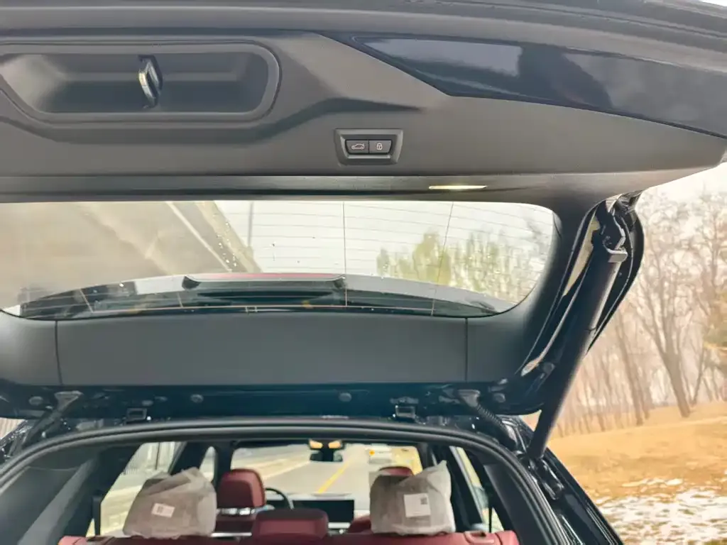 BMW X5 2025 из CN, фото 8