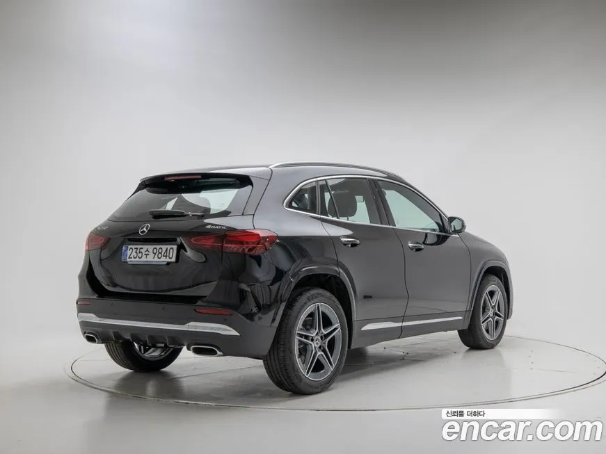 Mercedes-Benz GLA-Class — фото 4