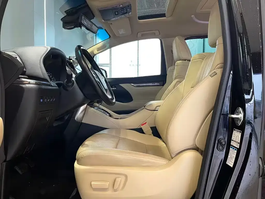 Toyota Alphard 2021 из CN, фото 6