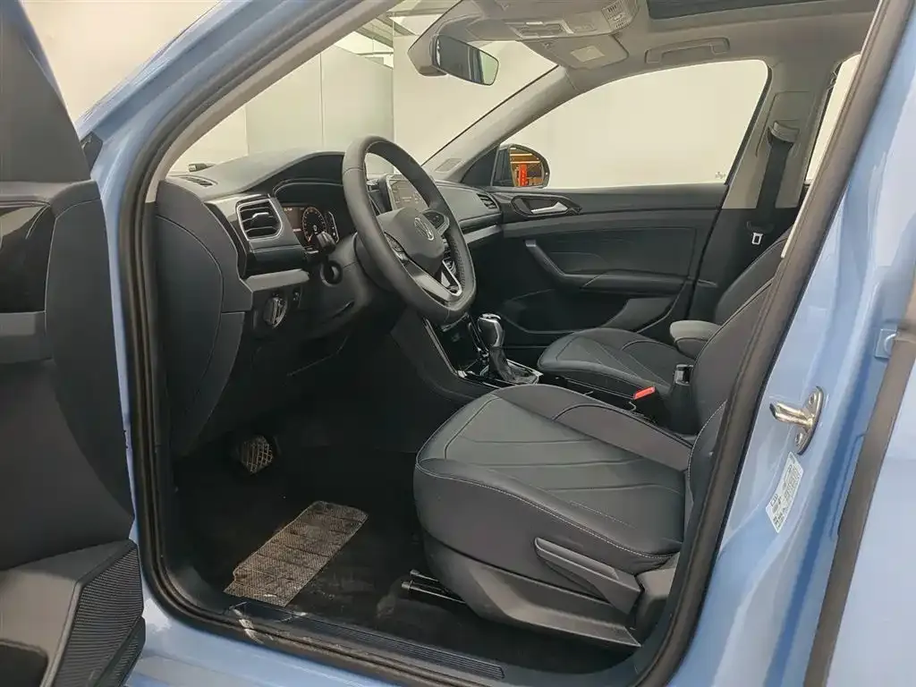 Volkswagen Tharu 2024 из CN, фото 6