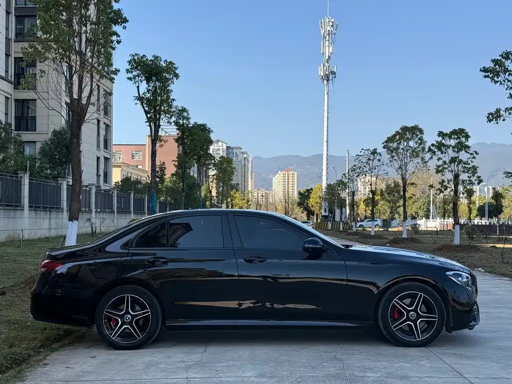 Mercedes-Benz E-Class (Import) 2022 из CN, фото 4