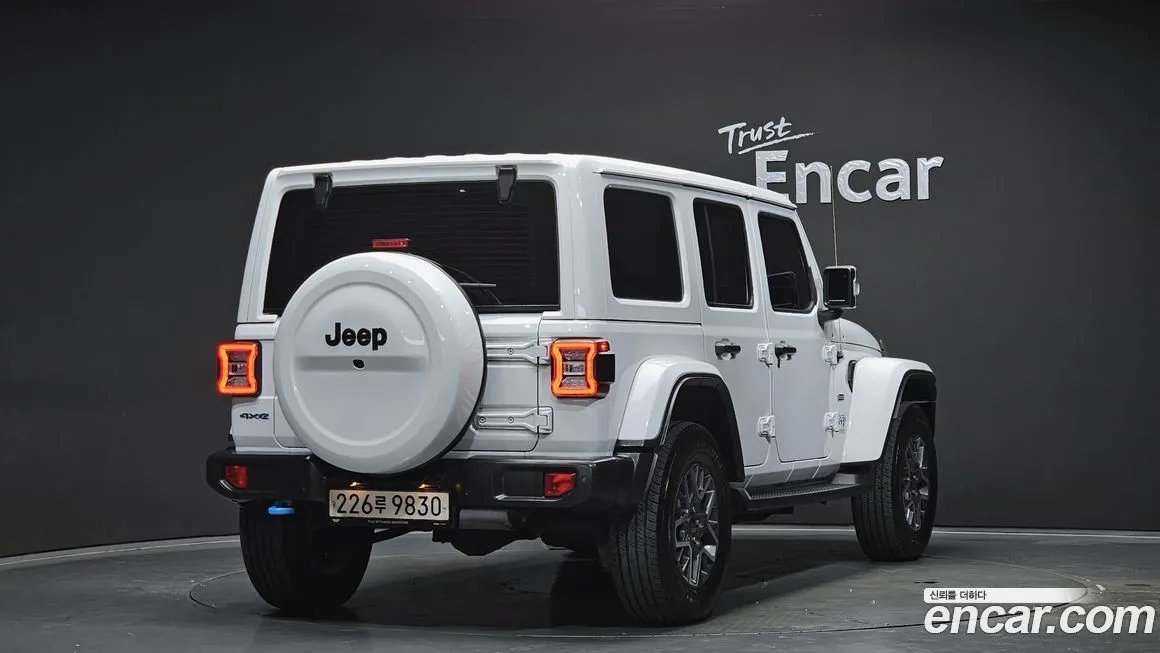 Jeep Wrangler 2022 из KR, фото 5