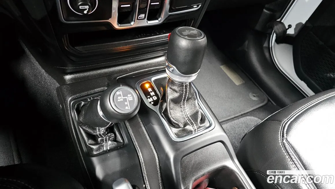 Jeep Wrangler 2022 из KR, фото 9