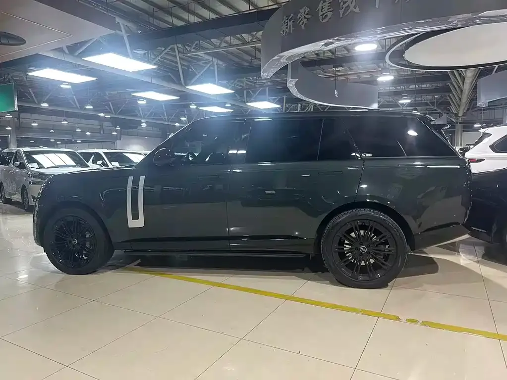 Land Rover Range Rover 2024 из CN, фото 9