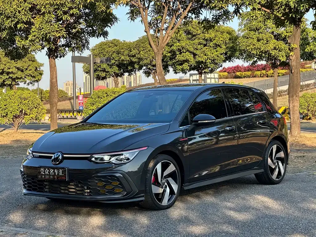 Volkswagen Golf GTI 2022 из CN, фото 1