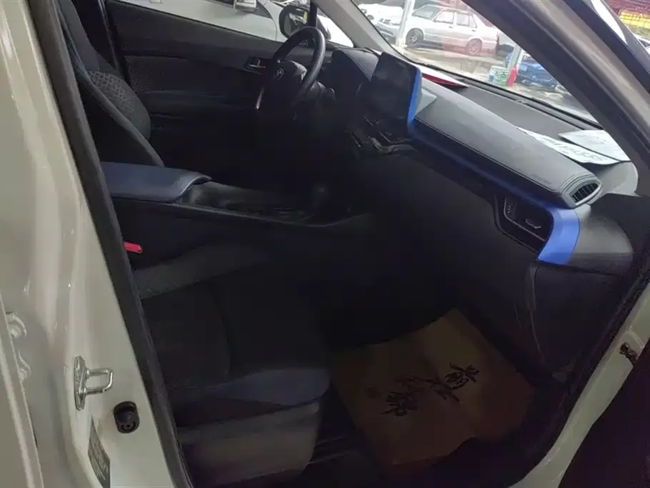 Toyota C-HR 2021 из CN, фото 10