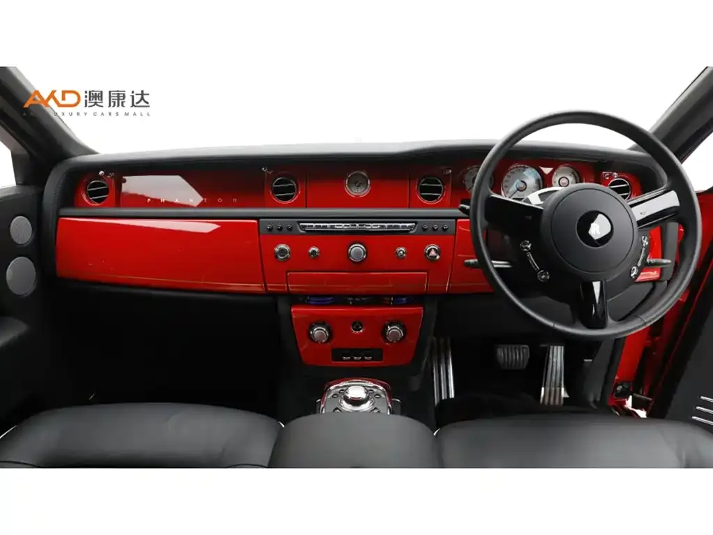 Rolls-Royce Phantom 2025 из CN, фото 4