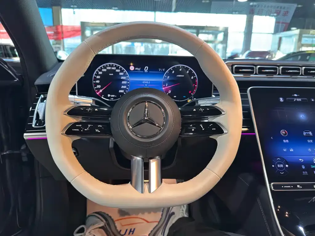 Mercedes-Benz S-Class 2025 из CN, фото 2