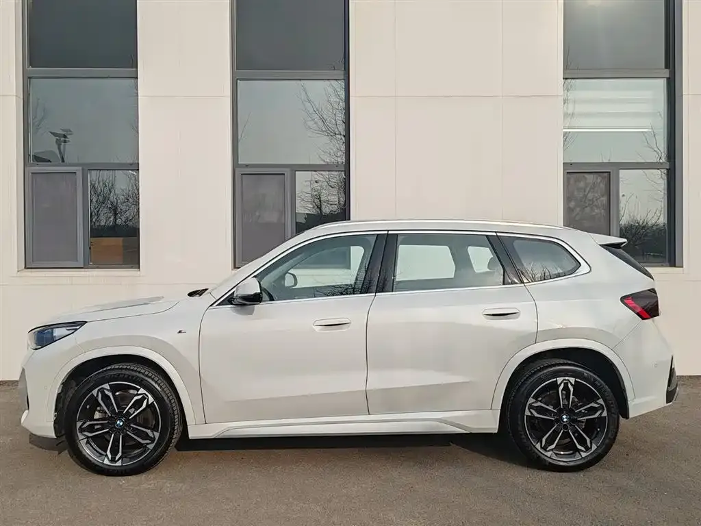 BMW X1 2025 из CN, фото 8