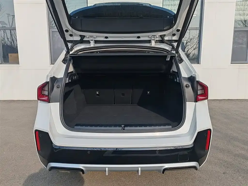 BMW X1 2025 из CN, фото 6