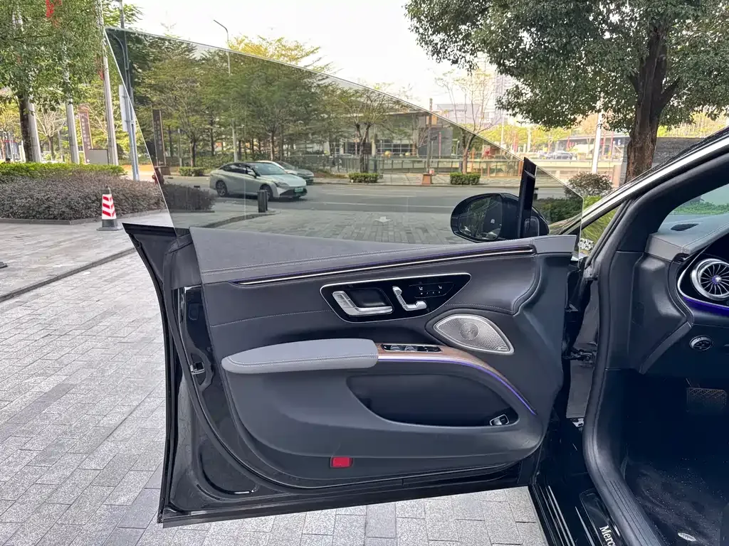 Mercedes-Benz EQS 2023 из CN, фото 7