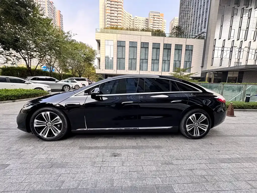 Mercedes-Benz EQS 2023 из CN, фото 5