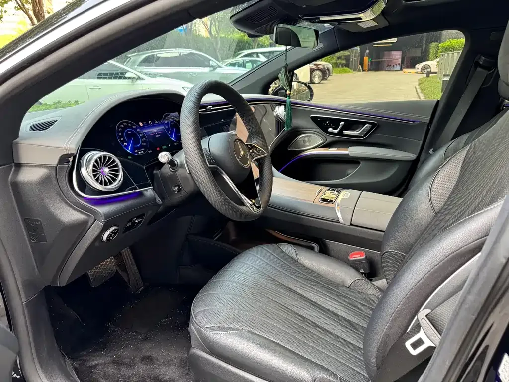 Mercedes-Benz EQS 2023 из CN, фото 2