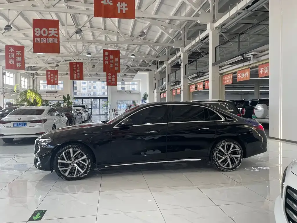 Mercedes-Benz E-Class 2025 из CN, фото 9