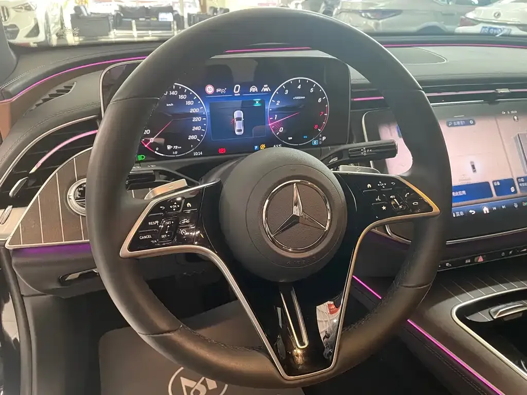 Mercedes-Benz E-Class 2025 из CN, фото 4