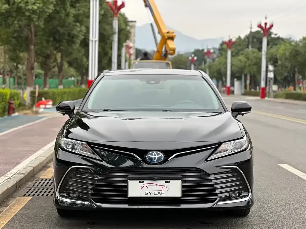 Toyota Camry 2021 из CN, фото 4