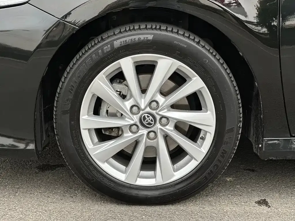 Toyota Camry 2021 из CN, фото 8