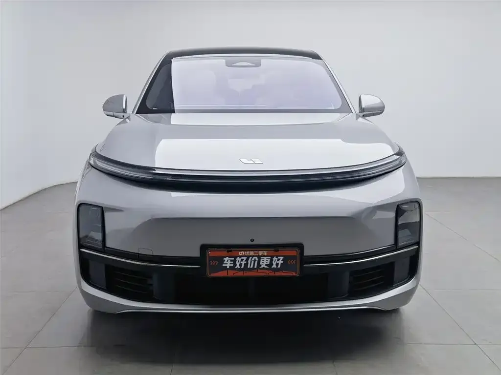 Li Auto L8 2023 из CN, фото 2