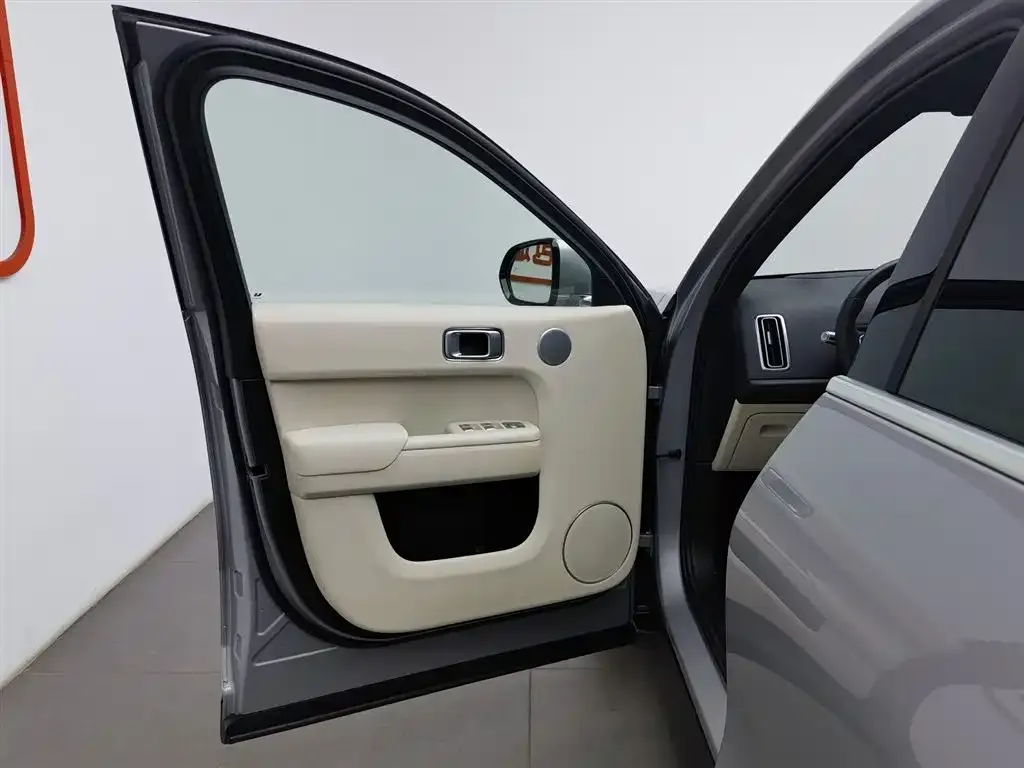 Li Auto L8 2023 из CN, фото 8