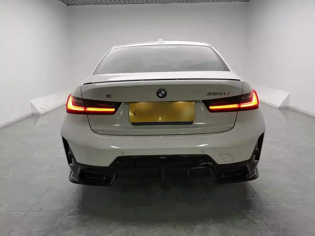 BMW 3 Series 2024 из CN, фото 4