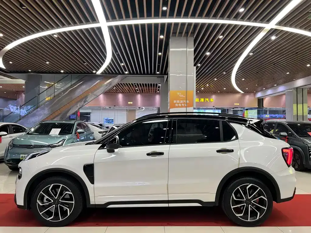 Lynk & Co 01 EM-P 2023 из CN, фото 9