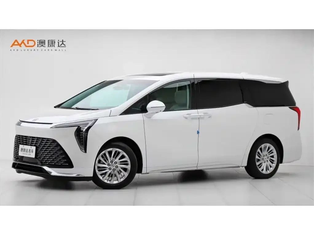 Buick Century 2024 из CN, фото 1