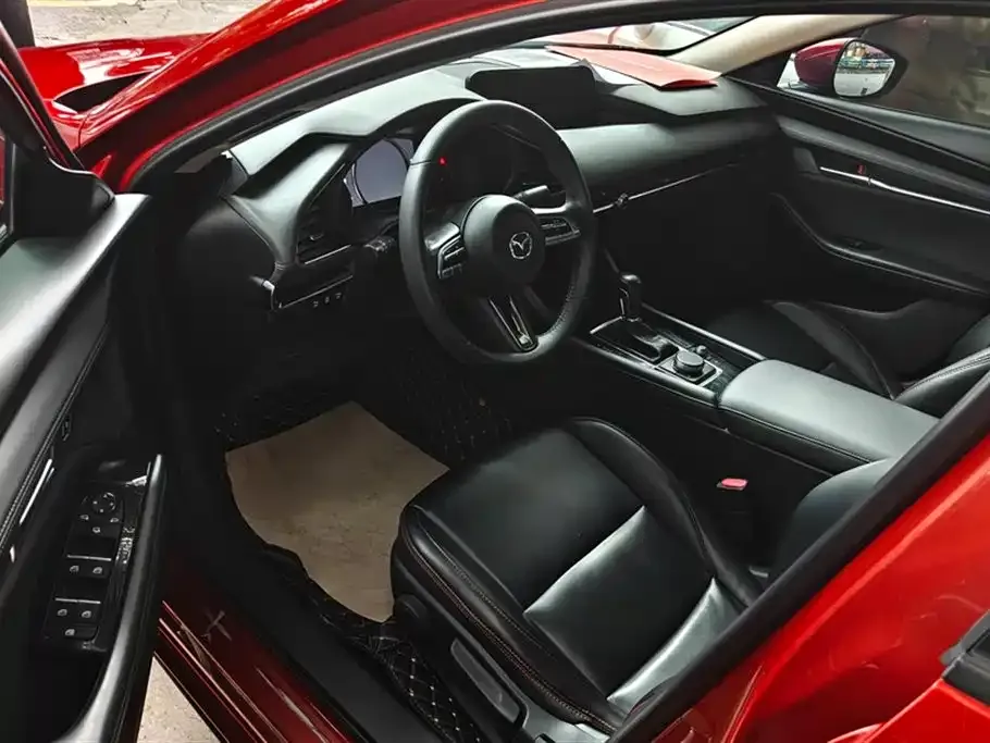 Mazda 3 Axela 2021 из CN, фото 10