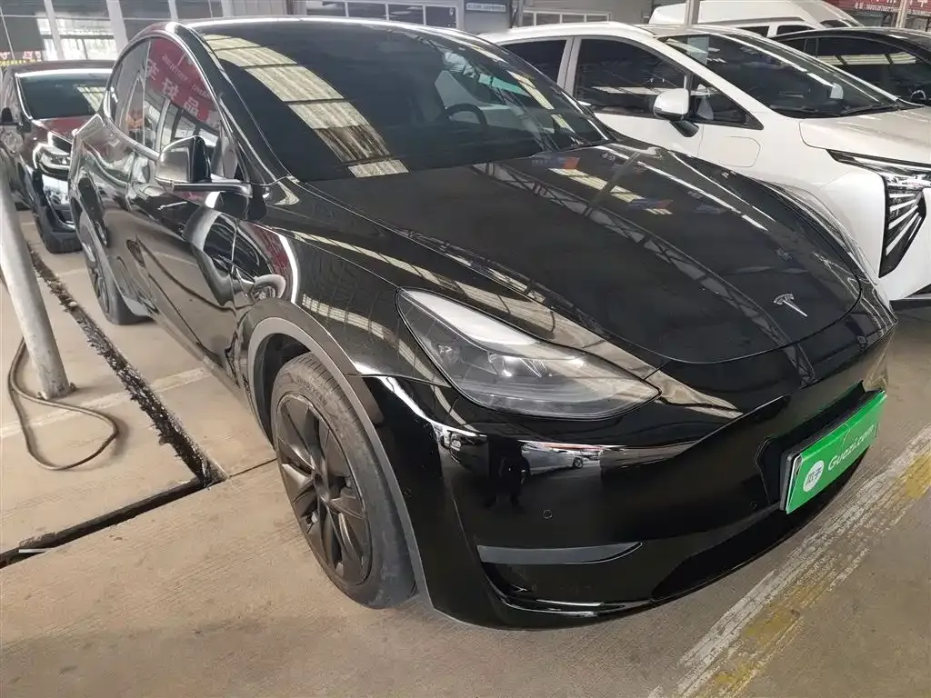 Tesla Model Y 2023 из CN, фото 8