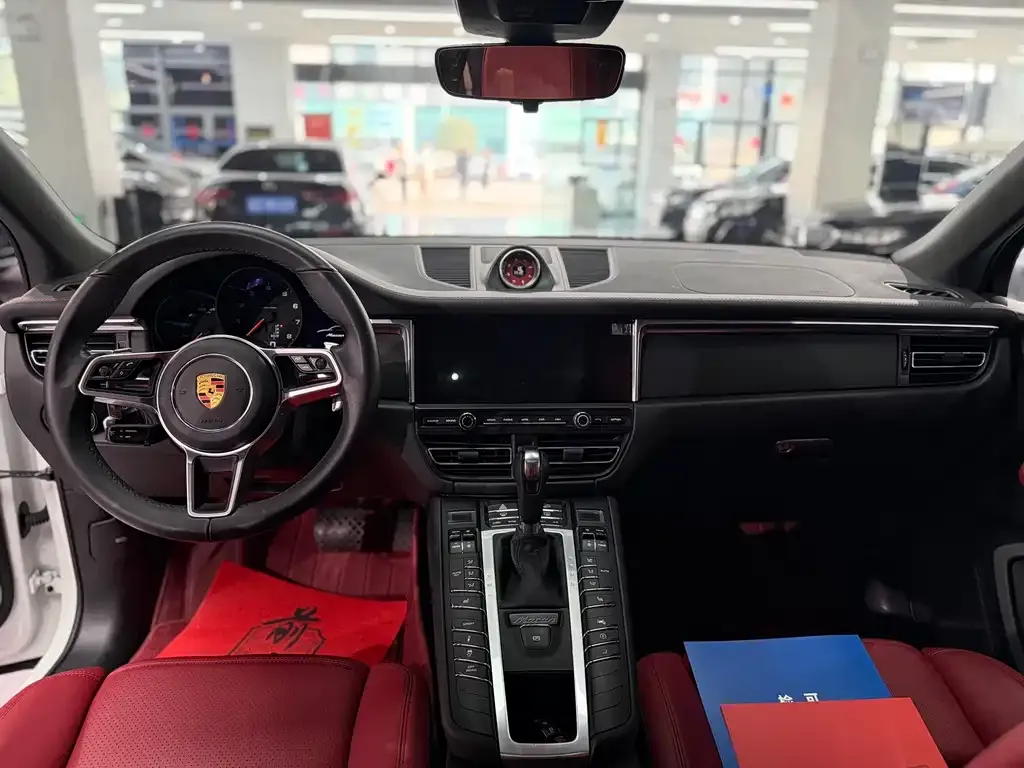 Porsche Macan 2021 из CN, фото 5